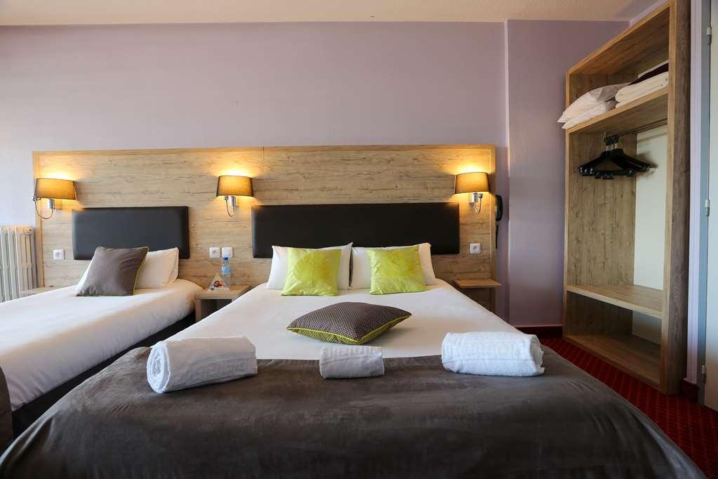 Brit Hotel Bleu Nuit Saintes Szoba fotó